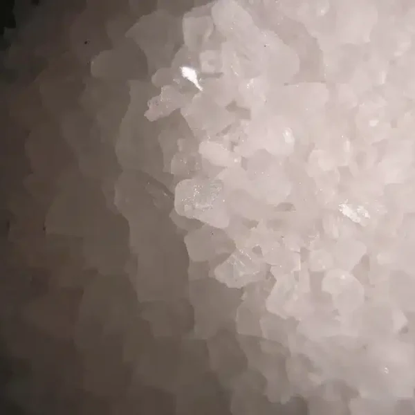 Real buyer review scene for salt samples